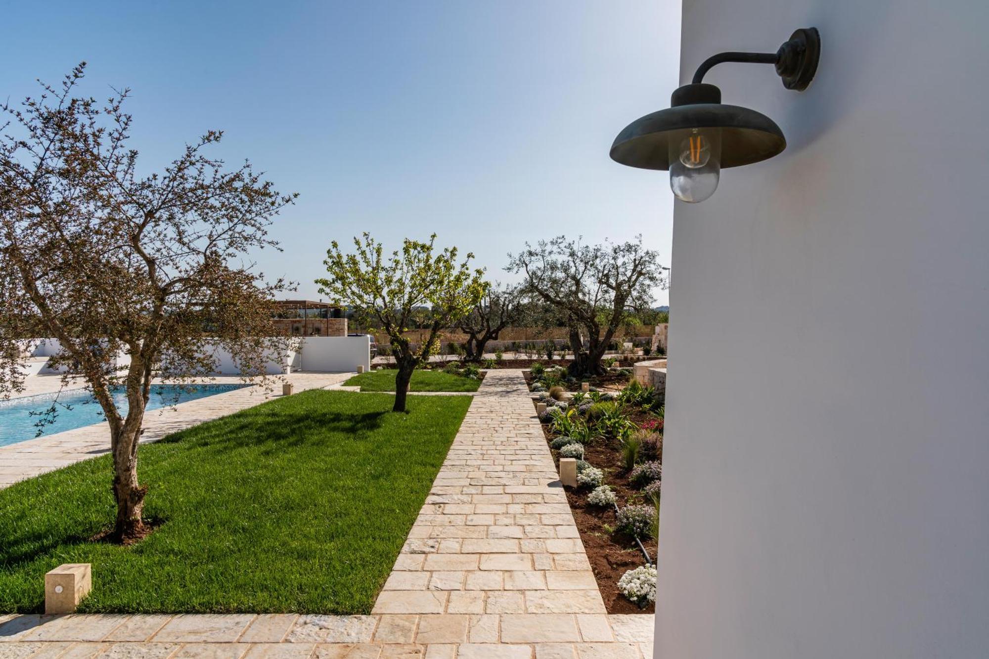 Trullo Jale - Boutique Apartments ออสตูนี ภายนอก รูปภาพ