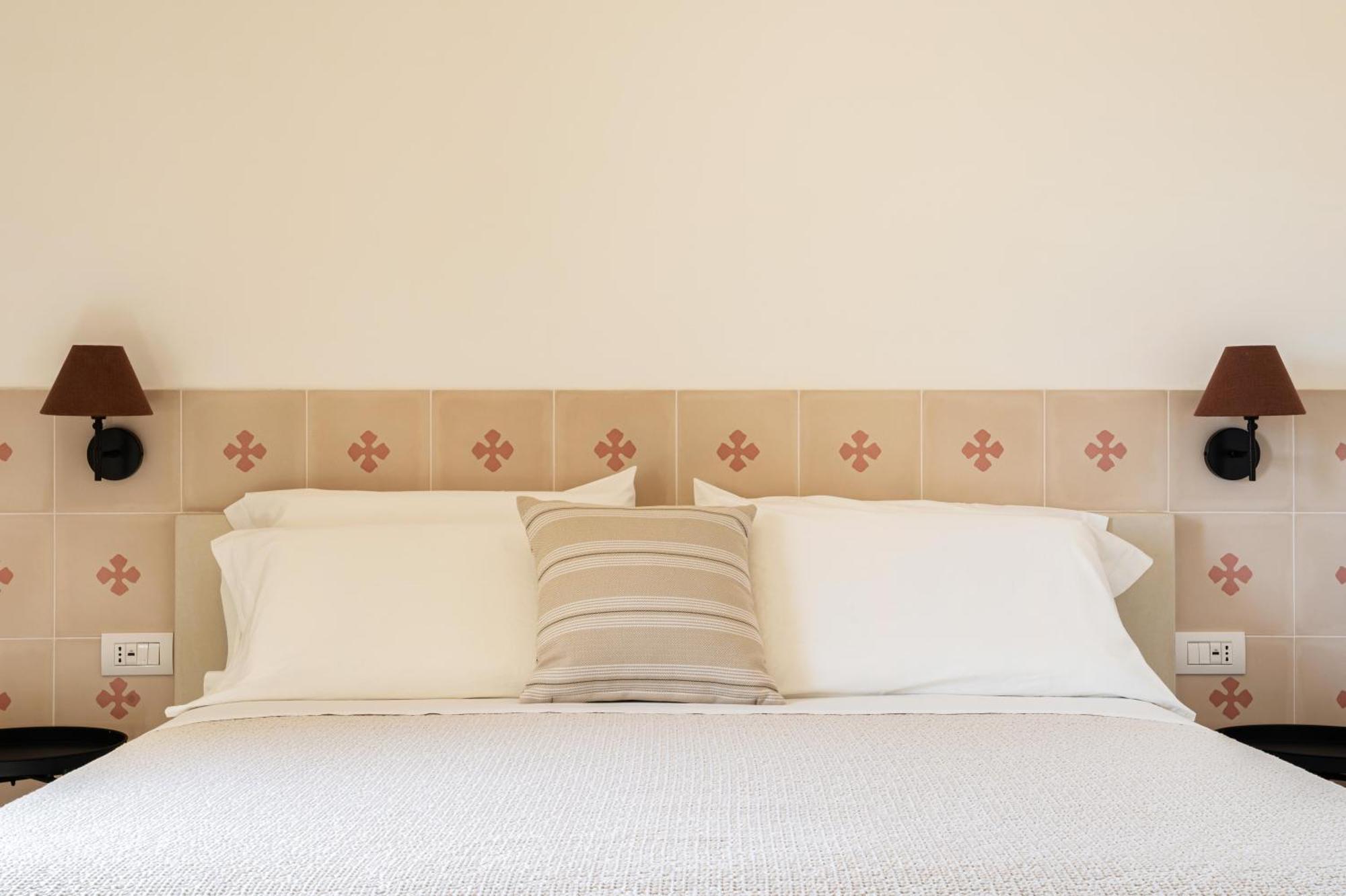 Trullo Jale - Boutique Apartments ออสตูนี ภายนอก รูปภาพ