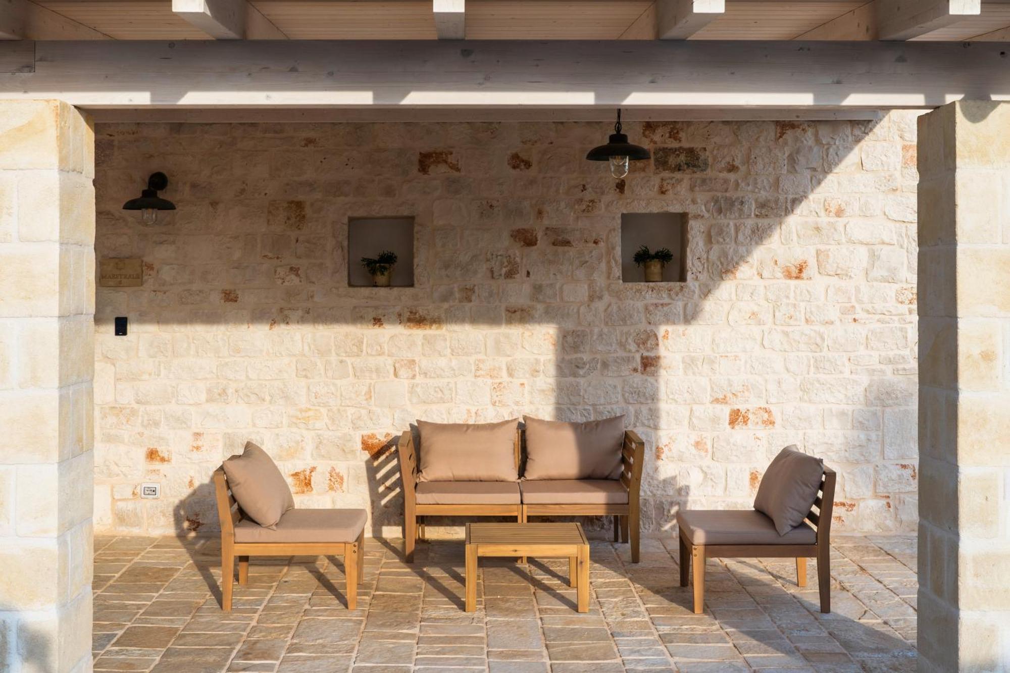 Trullo Jale - Boutique Apartments ออสตูนี ภายนอก รูปภาพ